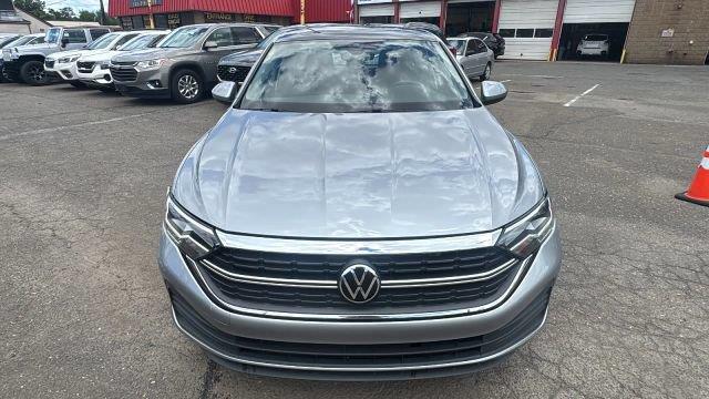 2024 Volkswagen Jetta - $14,951