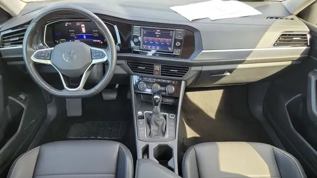 2024 Volkswagen Jetta SE