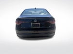 2024 Jetta Thumbnail 6