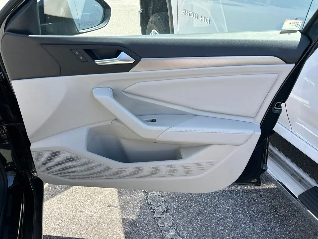 2024 Volkswagen Jetta - $19,990