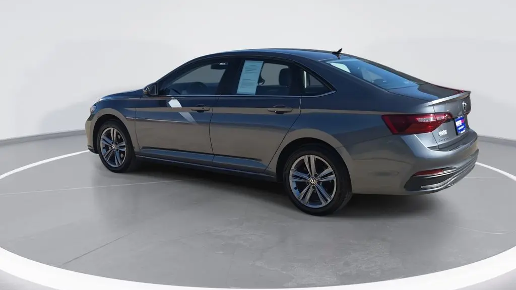 2024 Volkswagen Jetta SE