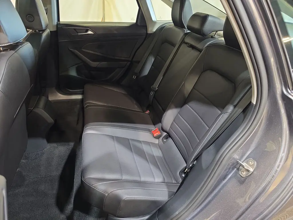 2024 Volkswagen Jetta - $17,310