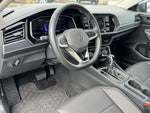 2024 Jetta Thumbnail 2