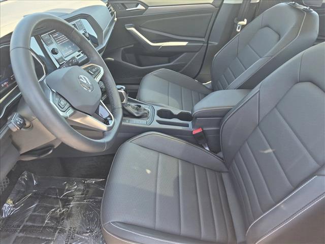 2024 Volkswagen Jetta - $18,695