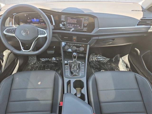 2024 Volkswagen Jetta - $18,695
