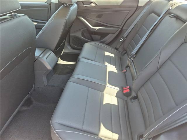2024 Volkswagen Jetta - $18,695
