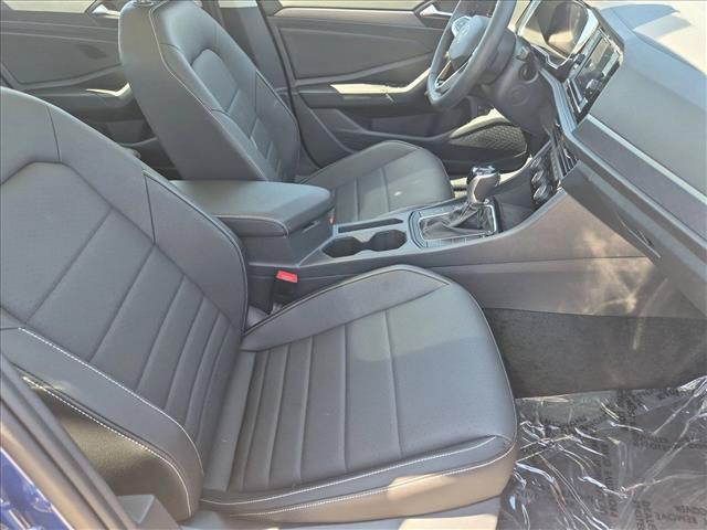 2024 Volkswagen Jetta - $18,695