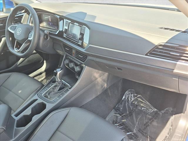 2024 Volkswagen Jetta - $18,695