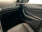 2024 Jetta Thumbnail 10