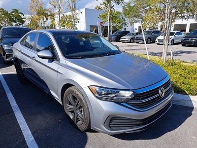 2024 Volkswagen Jetta SE 4DR Sedan