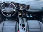 2024 Jetta Thumbnail 3