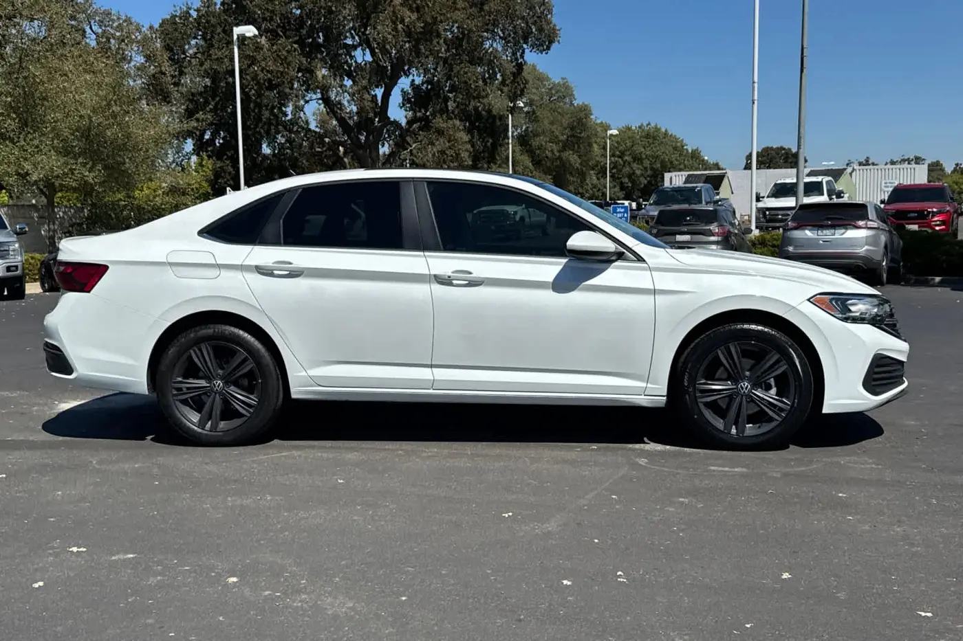2024 Volkswagen Jetta - $17,376