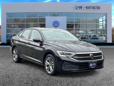 2022 Volkswagen Jetta SE 4DR Sedan