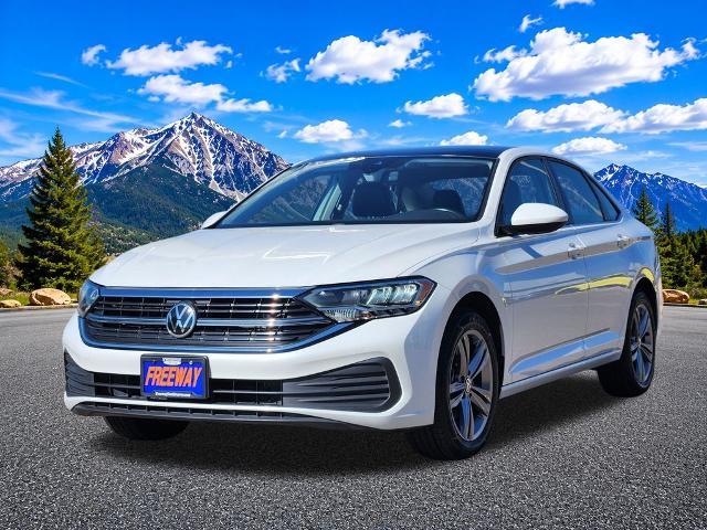 2023 Volkswagen Jetta - $18,000