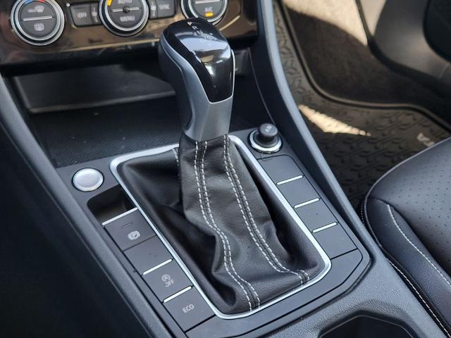2023 Volkswagen Jetta - $18,000