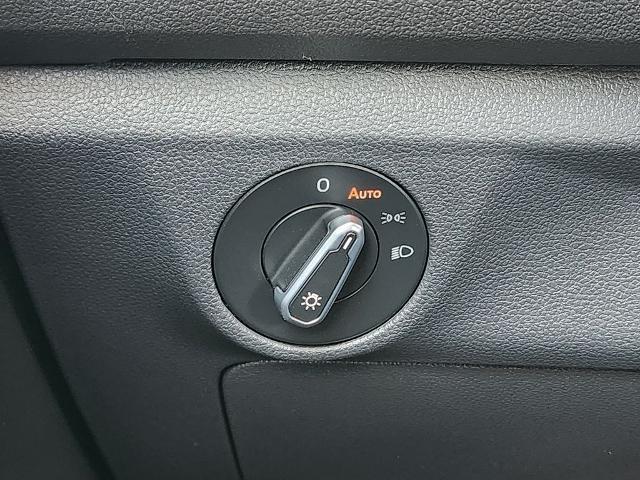 2023 Volkswagen Jetta - $18,000