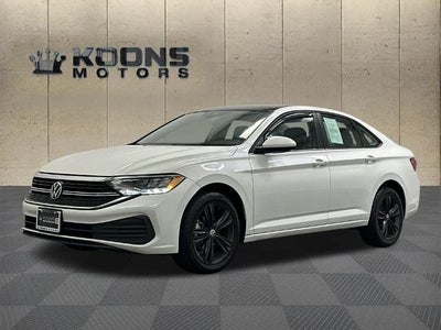 2023 Volkswagen Jetta SE 4DR Sedan