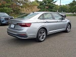 2023 Jetta Thumbnail 9