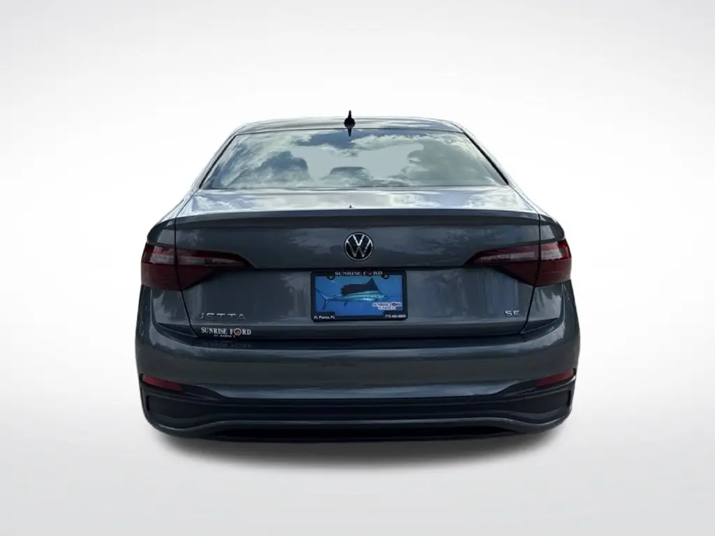 2024 Volkswagen Jetta - $16,995