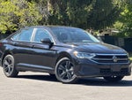 2024 Jetta Thumbnail 2