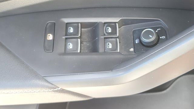 2023 Volkswagen Jetta SE