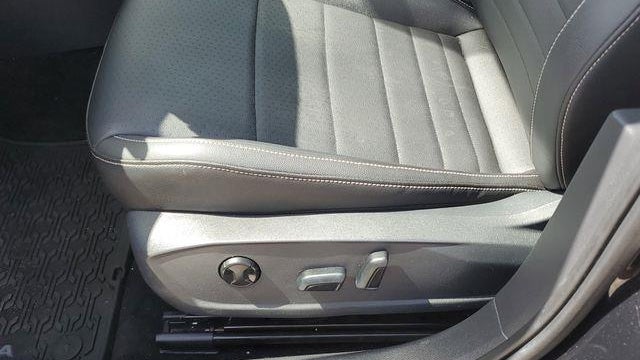2023 Volkswagen Jetta SE
