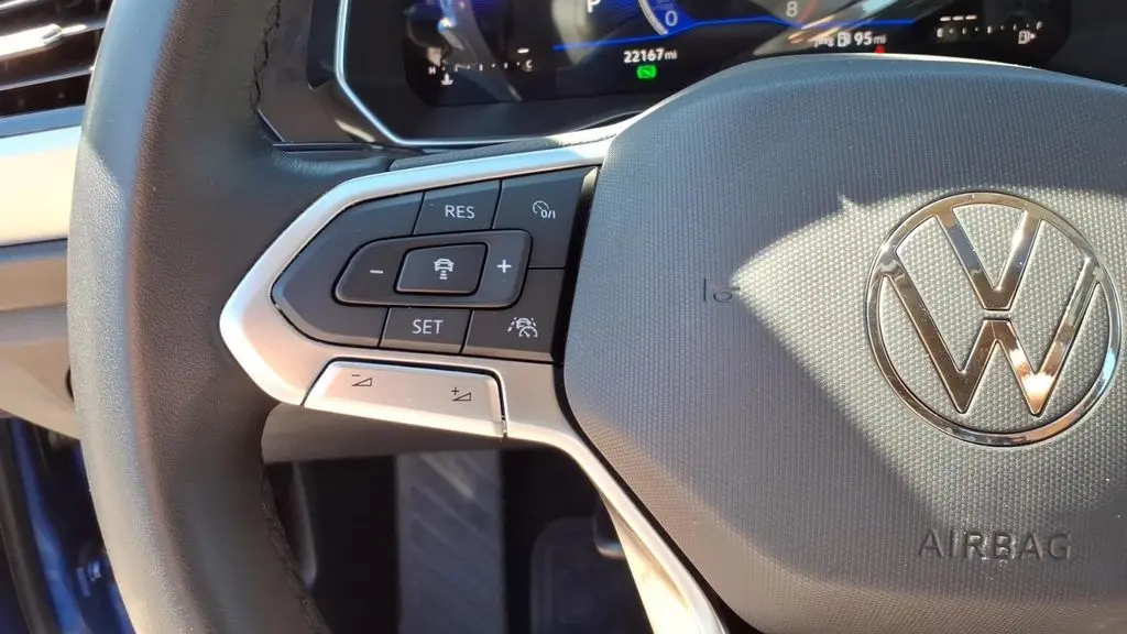 2023 Volkswagen Jetta SE