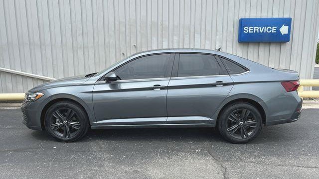 2024 Volkswagen Jetta SE
