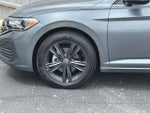 2024 Jetta Thumbnail 17