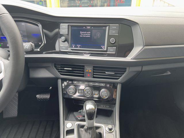 2024 Volkswagen Jetta - $20,999