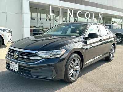 2024 Volkswagen Jetta SE 4DR Sedan