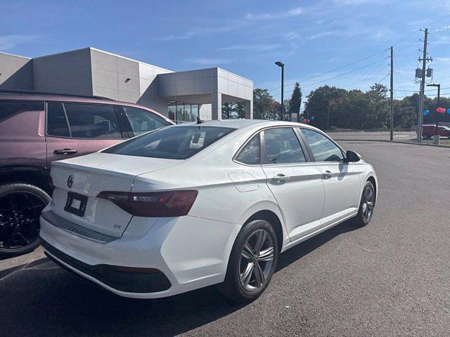 2023 Volkswagen Jetta - $21,924