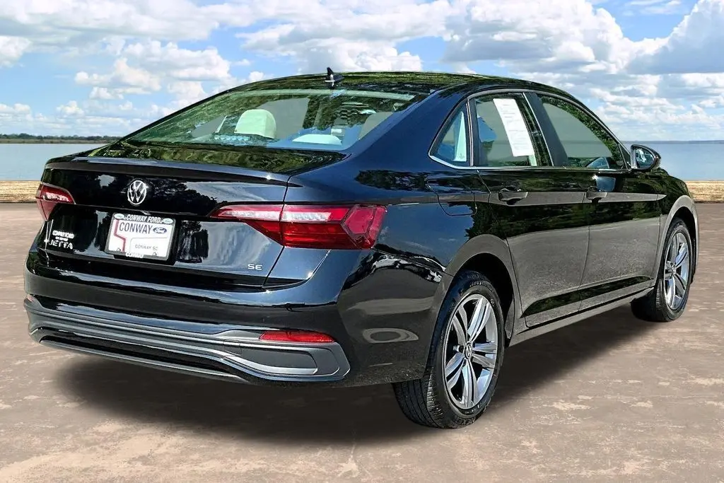 2023 Volkswagen Jetta - $21,895
