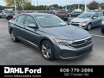 2023 Volkswagen Jetta SE 4DR Sedan
