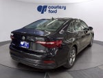 2024 Jetta Thumbnail 7
