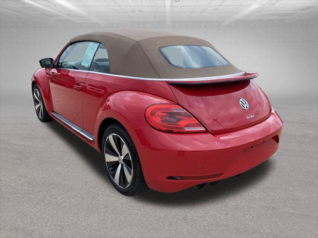 2013 Volkswagen Beetle - $10,900