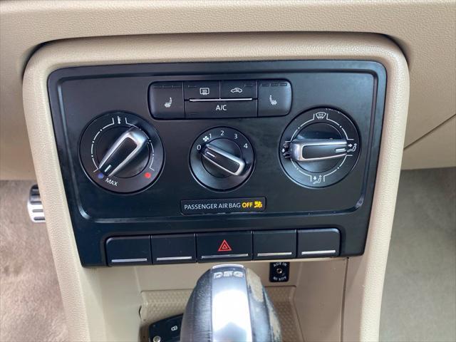 2013 Volkswagen Beetle - $10,900