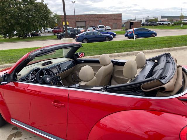 2013 Volkswagen Beetle - $10,900