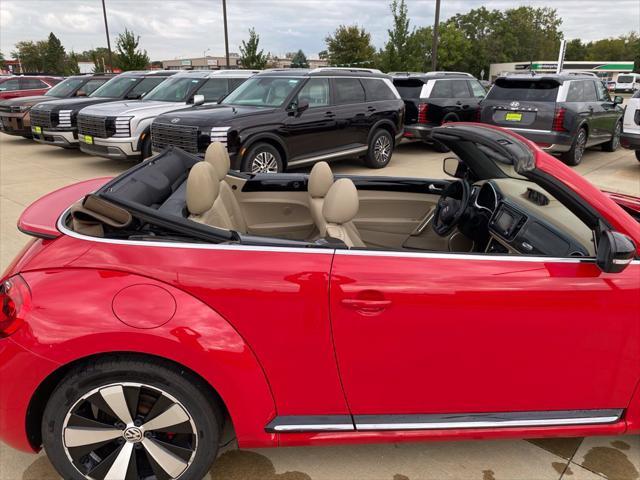 2013 Volkswagen Beetle - $10,900