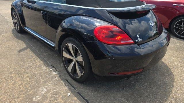 2014 Volkswagen Beetle Convertible R-Line PZEV