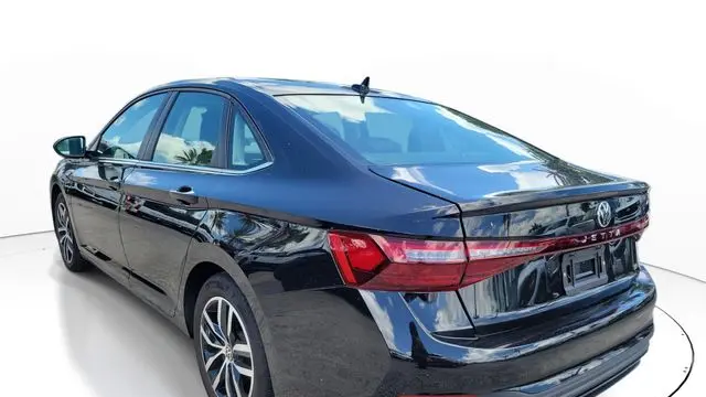 2025 Volkswagen Jetta SE