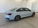 2025 Jetta Thumbnail 4