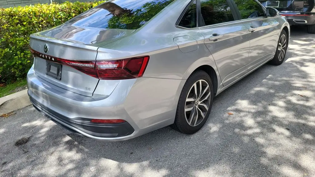 2025 Volkswagen Jetta SE