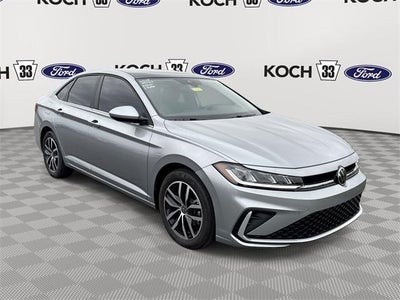 2025 Volkswagen Jetta SE 4DR Sedan