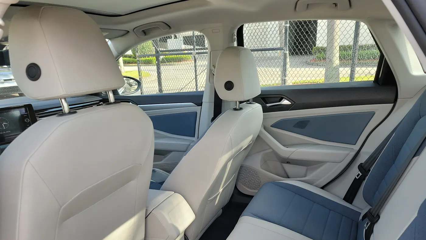 2025 Volkswagen Jetta SE