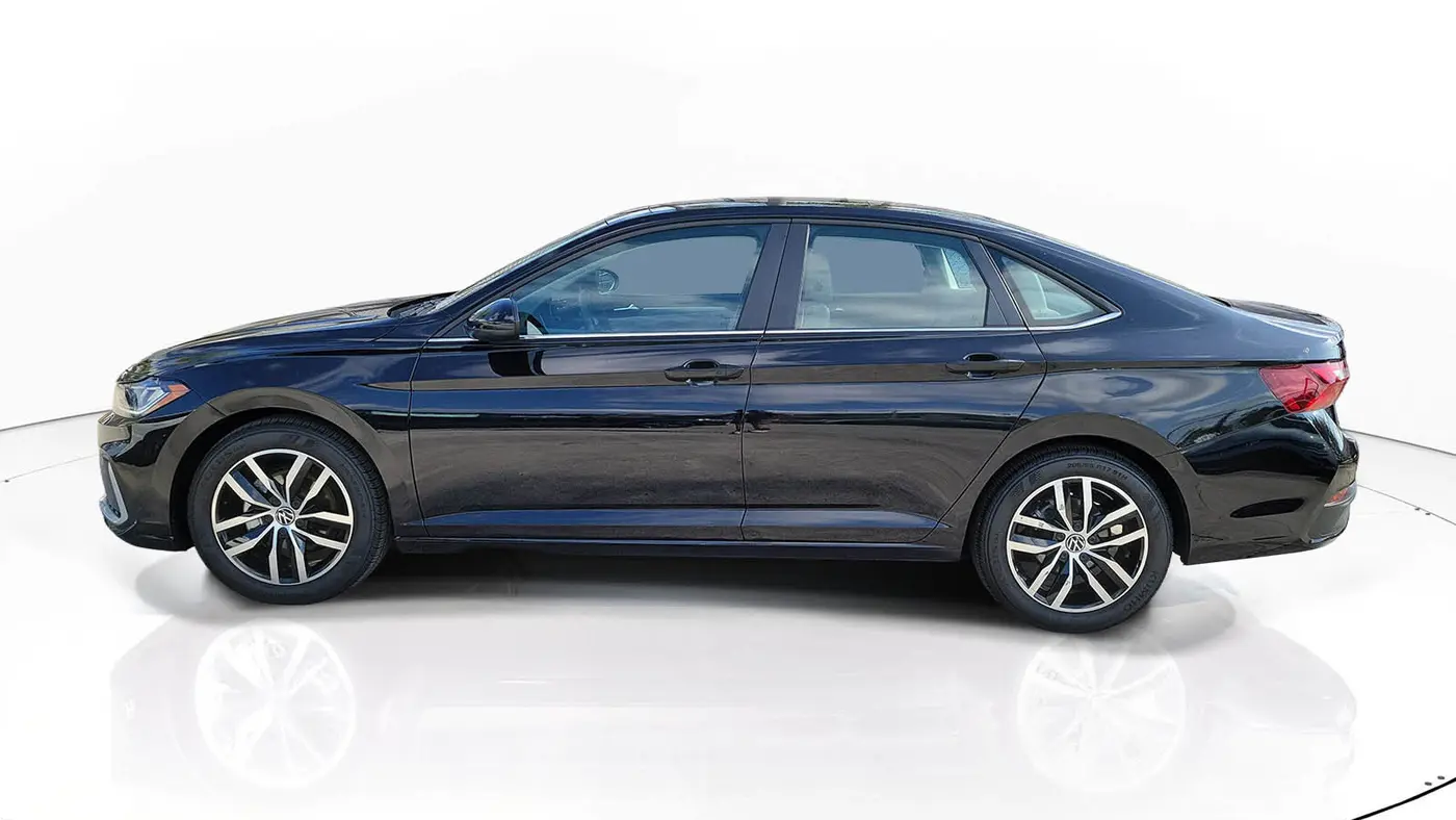 2025 Volkswagen Jetta SE