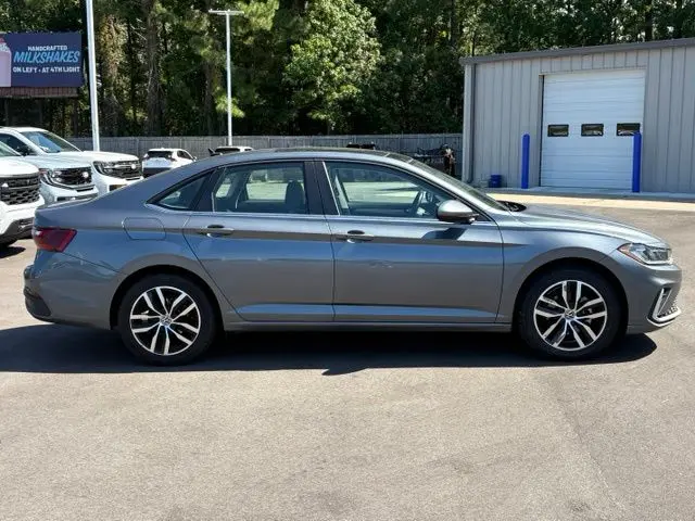 2025 Volkswagen Jetta - $20,719