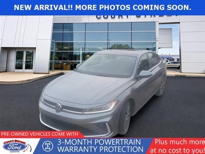2025 Volkswagen Jetta SE 4DR Sedan