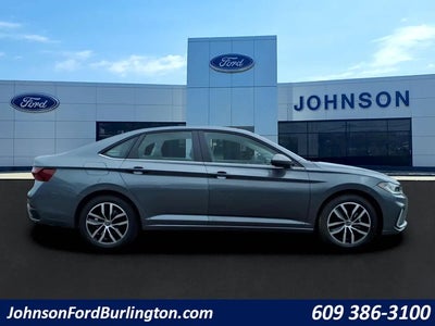 2025 Volkswagen Jetta SE 4DR Sedan
