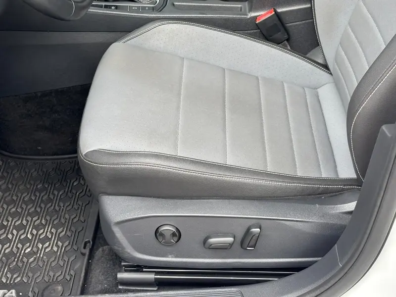 2025 Volkswagen Jetta - $23,995